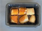 KK2 : CURRY-BRAADWORST 140gr met Curry-saus 12st/d